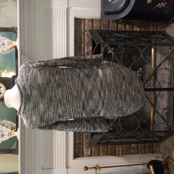 New Directions Petite 3/4 length sleeve Sweater Tunic - Picture 5 of 9